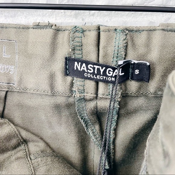 New Nasty Gal military mini skirt - Picture 4 of 7